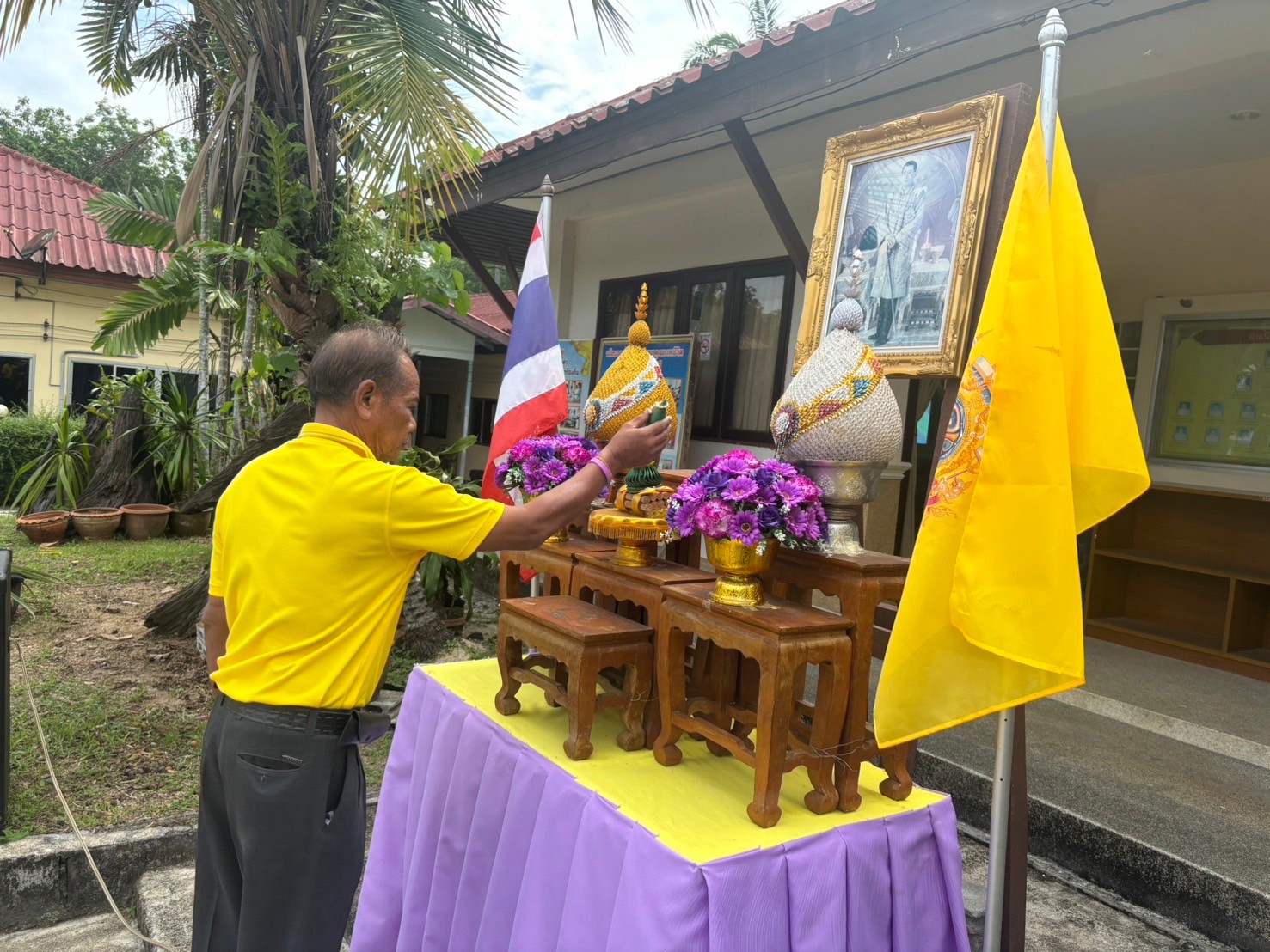 วันพุธที่ 26  มิถุนายน 2567 เทศบาลตำบลพรุพีจัดกิจกรรมรณรงค์ประชาสัมพันธ์เพื่อสร้างการรับรู้เนื่องในวันต่อต้านยาเสพติดโลก (26  มิถุนายน 2567) ประจำปี 2567